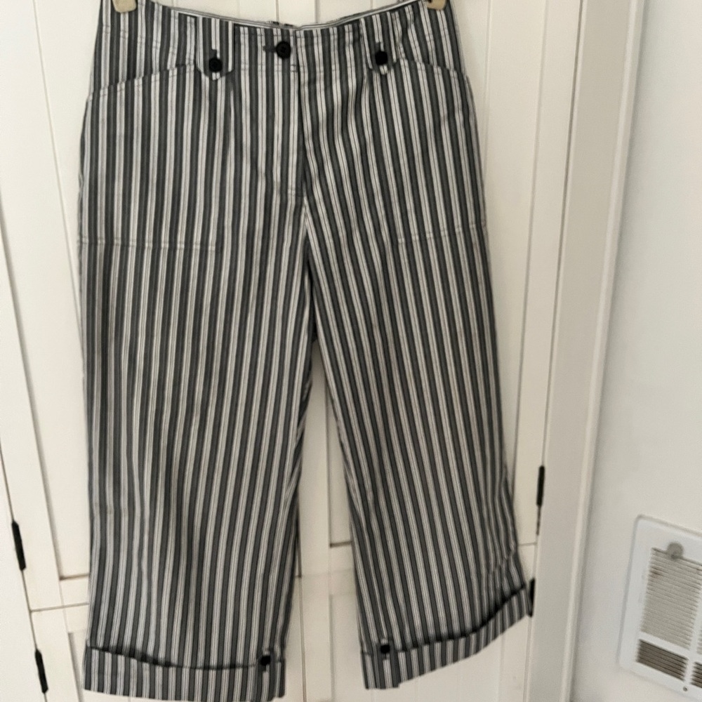 Jones New York Black and White Striped Pants
